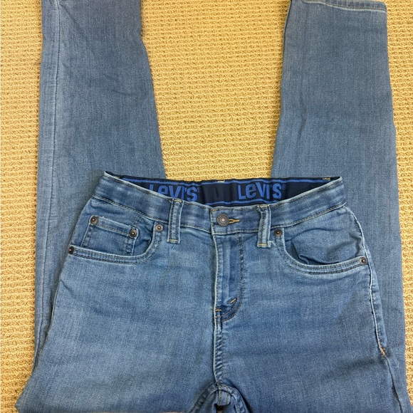 Lot of 4 Levi's Junior Size 12 Relaxed Jeans in Dark and Light Blue - Picture 11 of 13